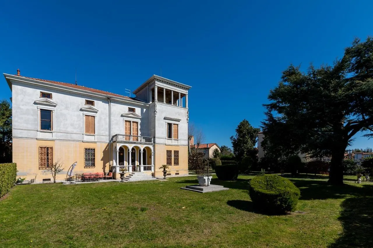 Appartamento Villa Liberty Venezia -Jacuzzi And Gardens- Dimora Storica A Soli 20Km Da Venezia Mira