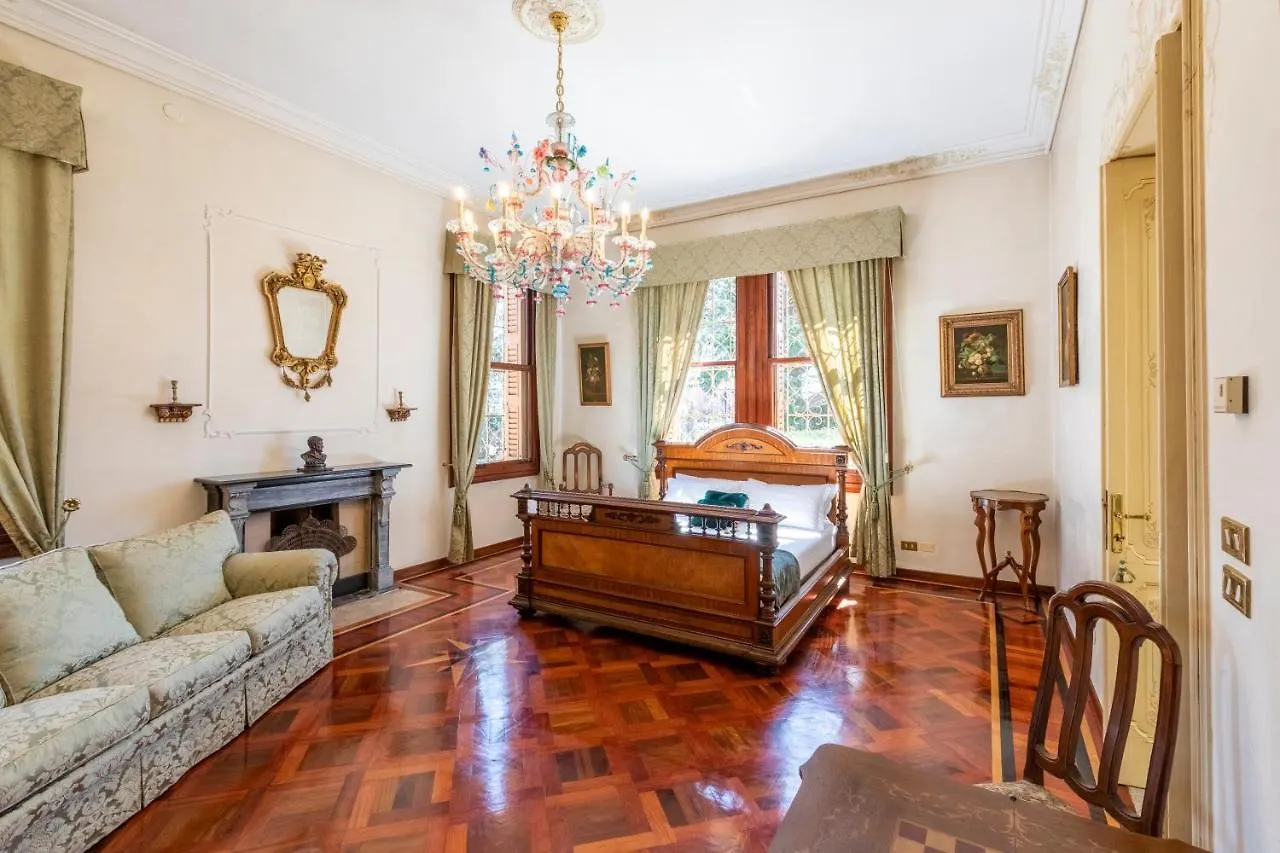 Villa Liberty Venezia -Jacuzzi And Gardens- Dimora Storica A Soli 20Km Da Venezia Mira 0*,
